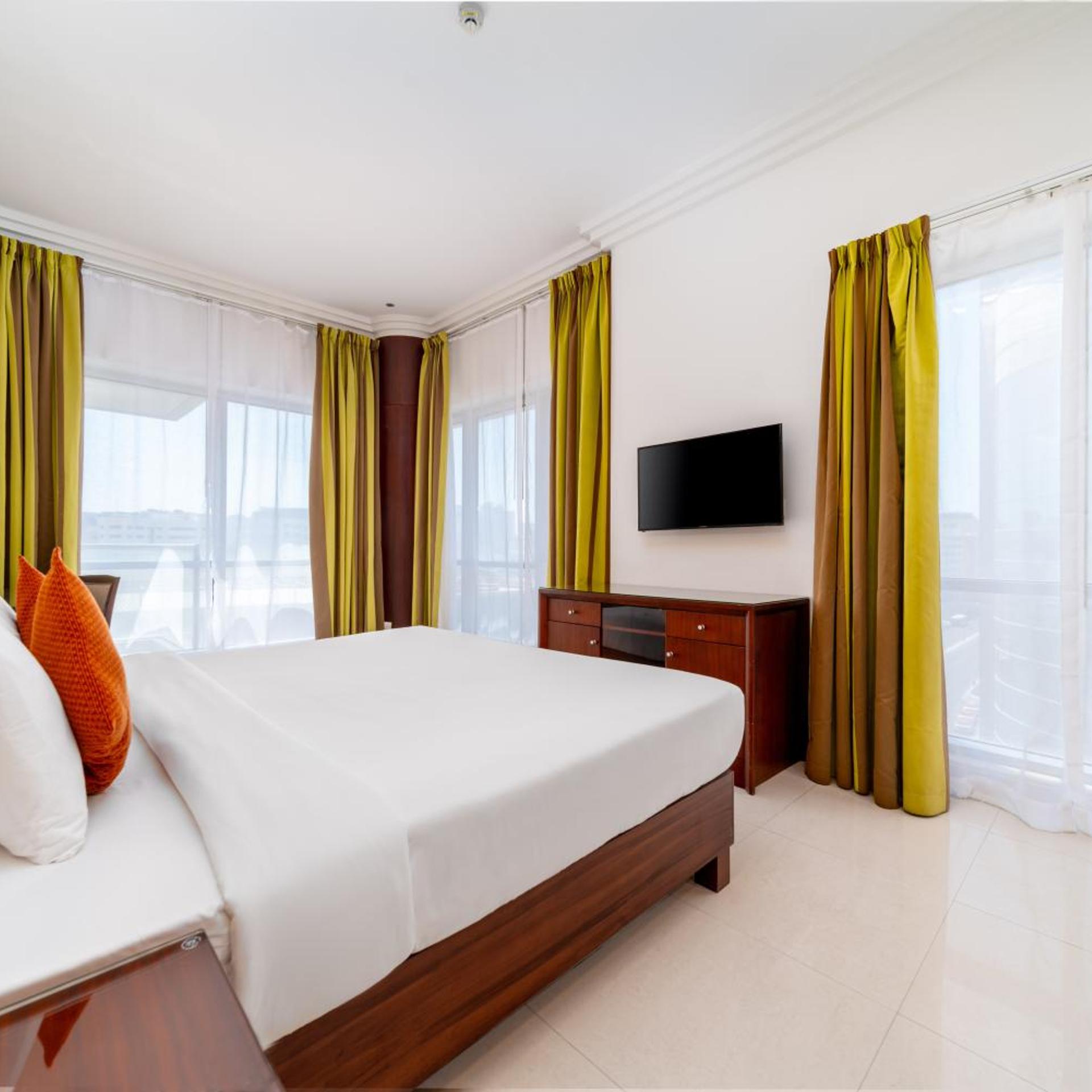 1 Bedroom, Premium, Apartment