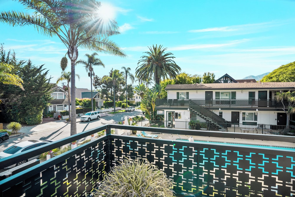Pacific Crest Hotel Santa Barbara 42/50