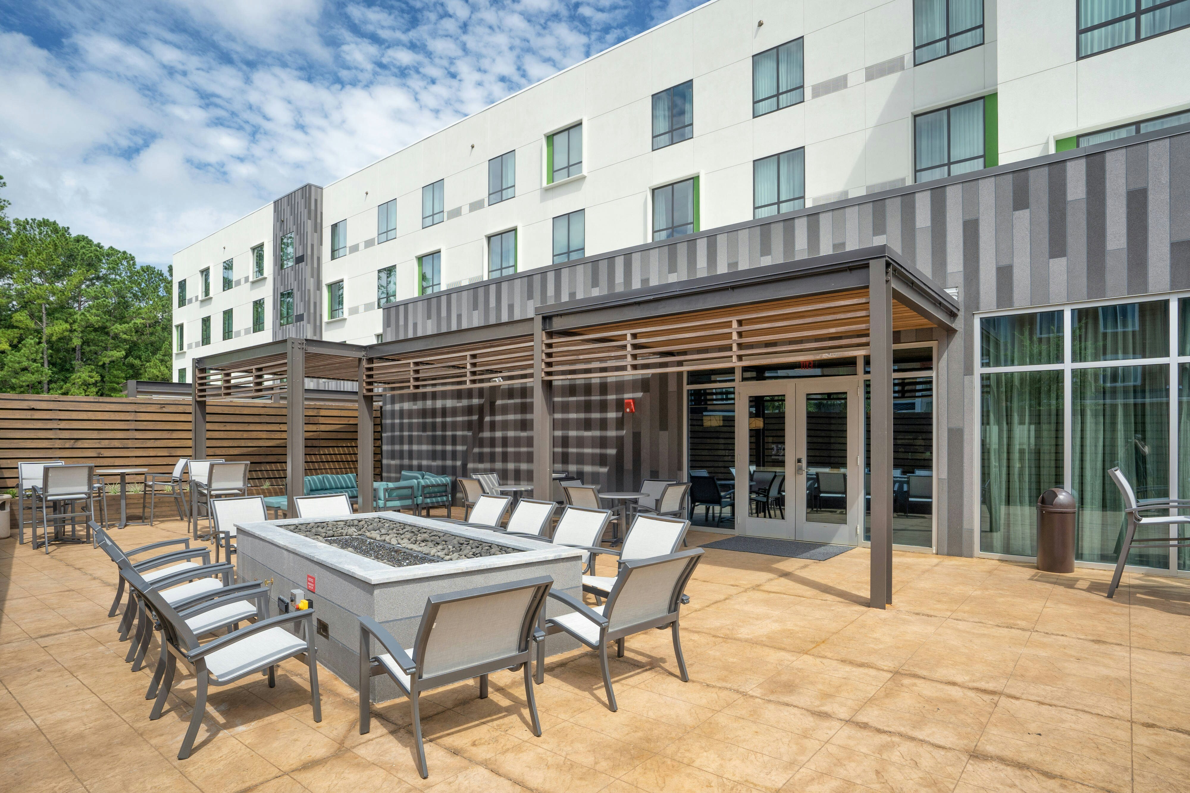 Courtyard Charleston North Charleston 46/48