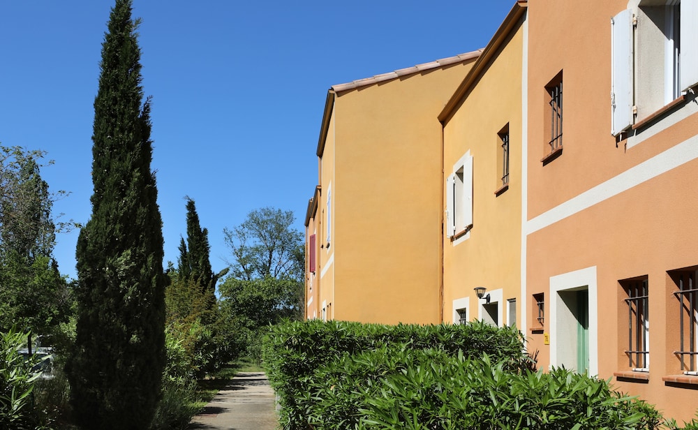 Residence Club Les Mazets de Camargue 48/59