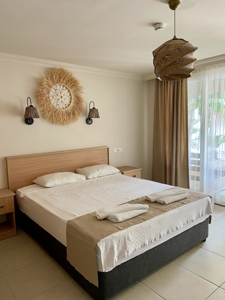 Kalia Beach Hotel Side 8/55