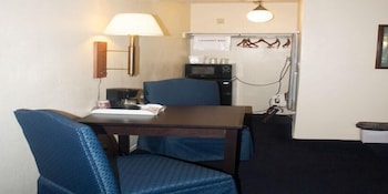 Garden Inn Suites 44/55