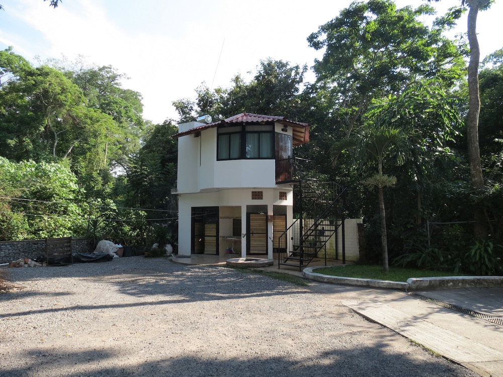 Hotel Posada Comala 68/73