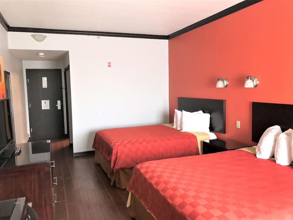 Blue Bay Inn Suites 3/34