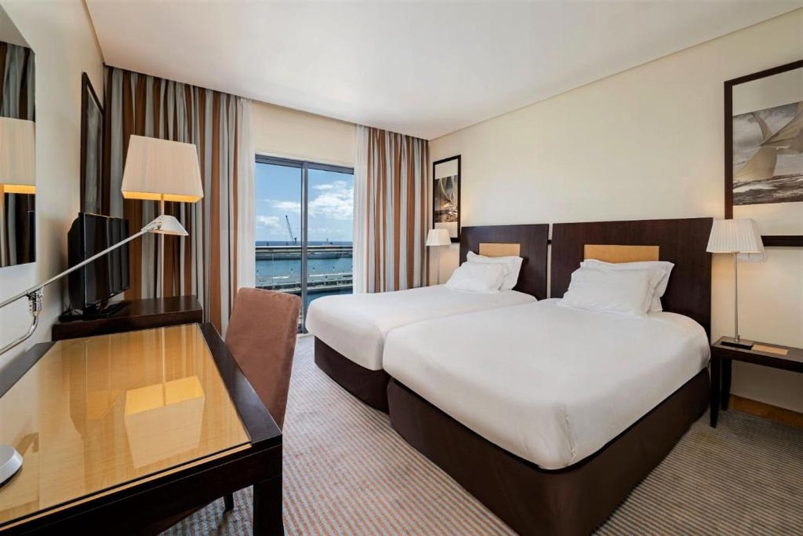 Hotel Marina Atlantico 20/74