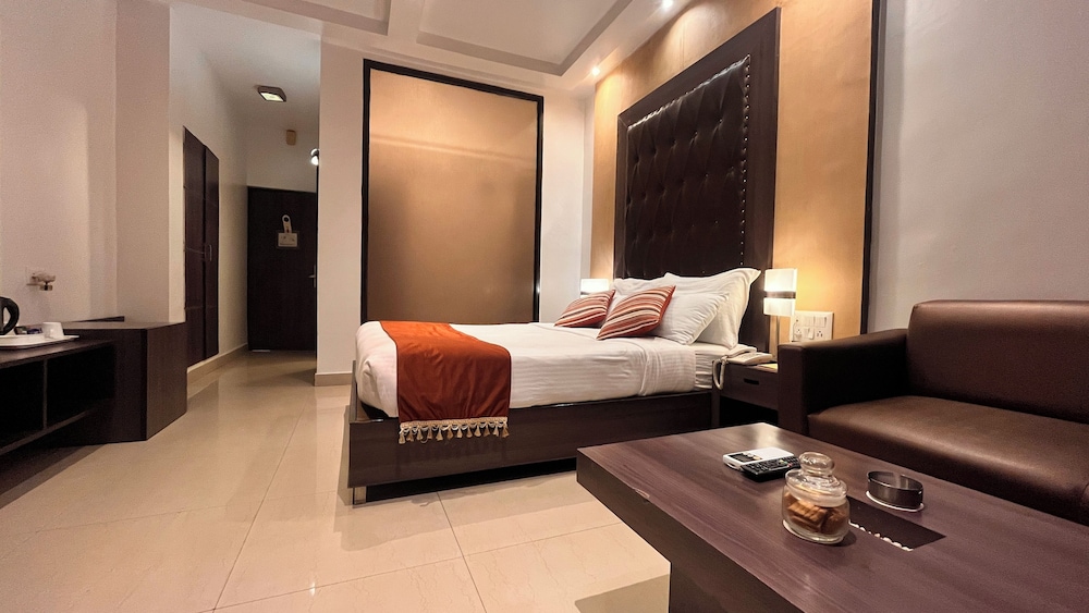 The New Marrion Hotel 17/44