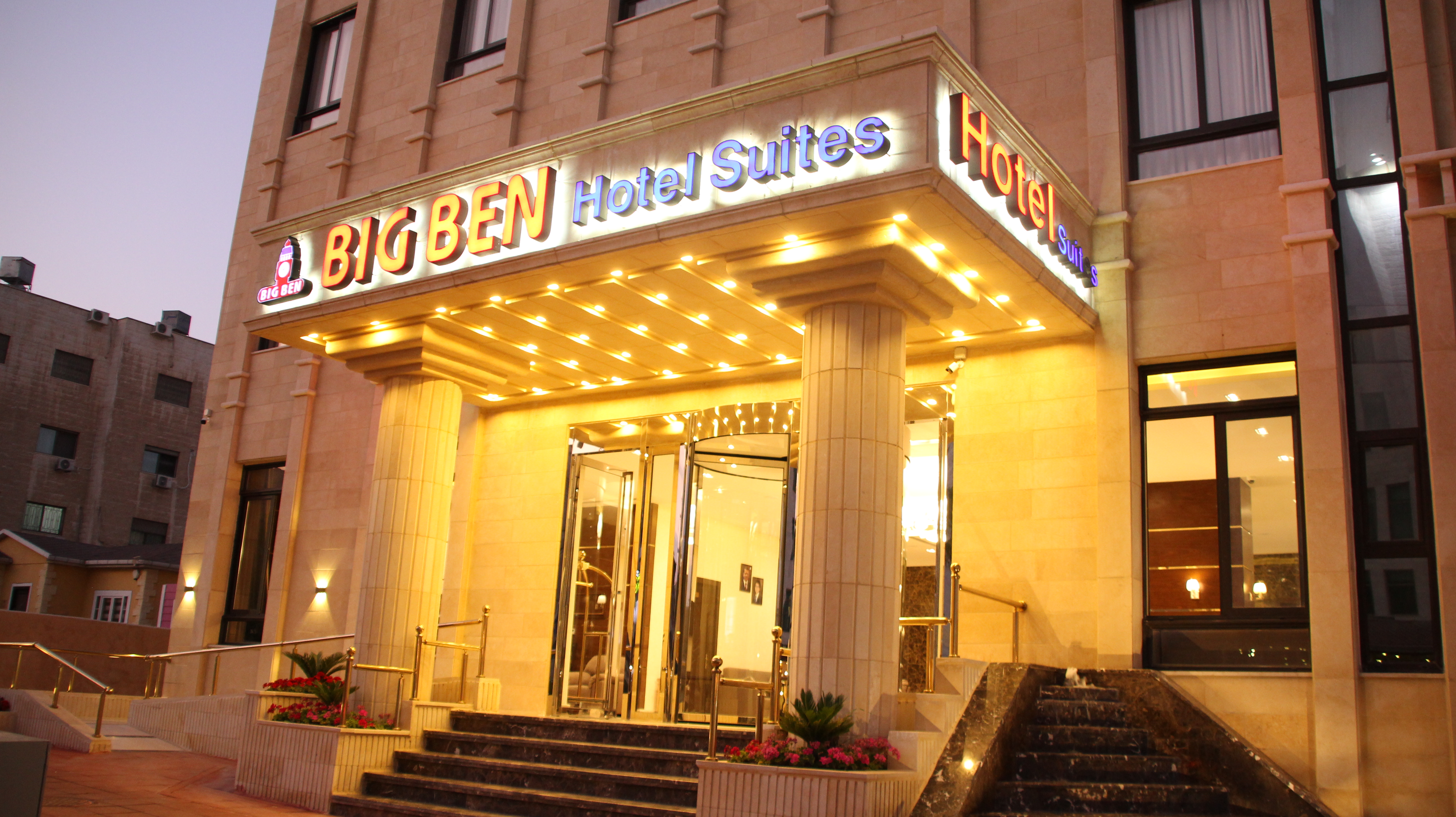 Big Ben Hotel Suites 2/42