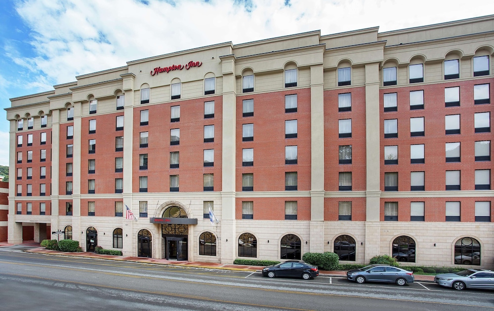 Hampton Inn Pikeville 1/76