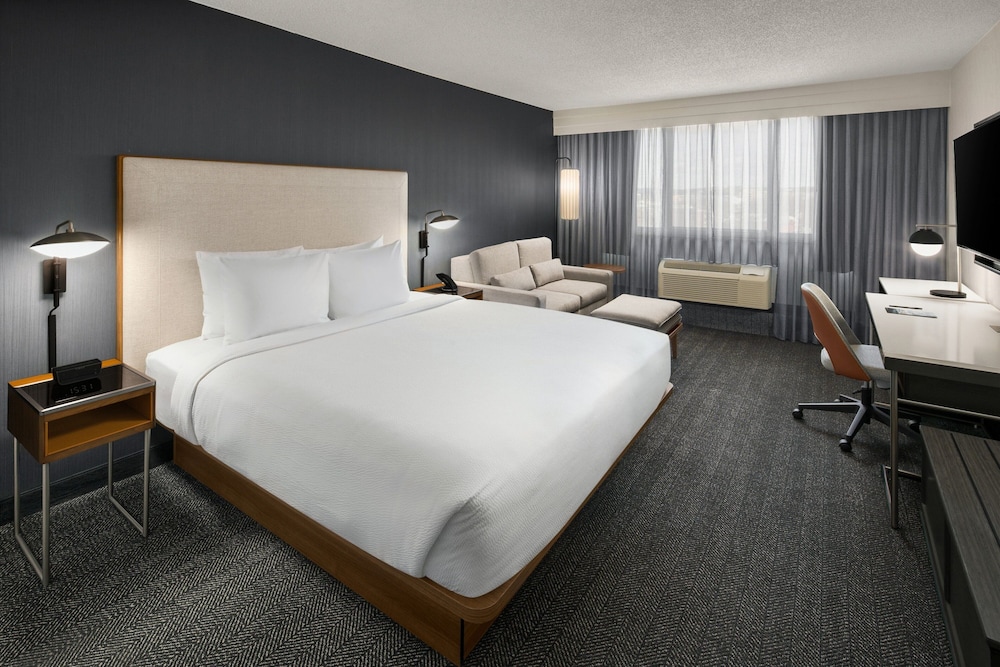 Courtyard New Haven at Yale 20/64