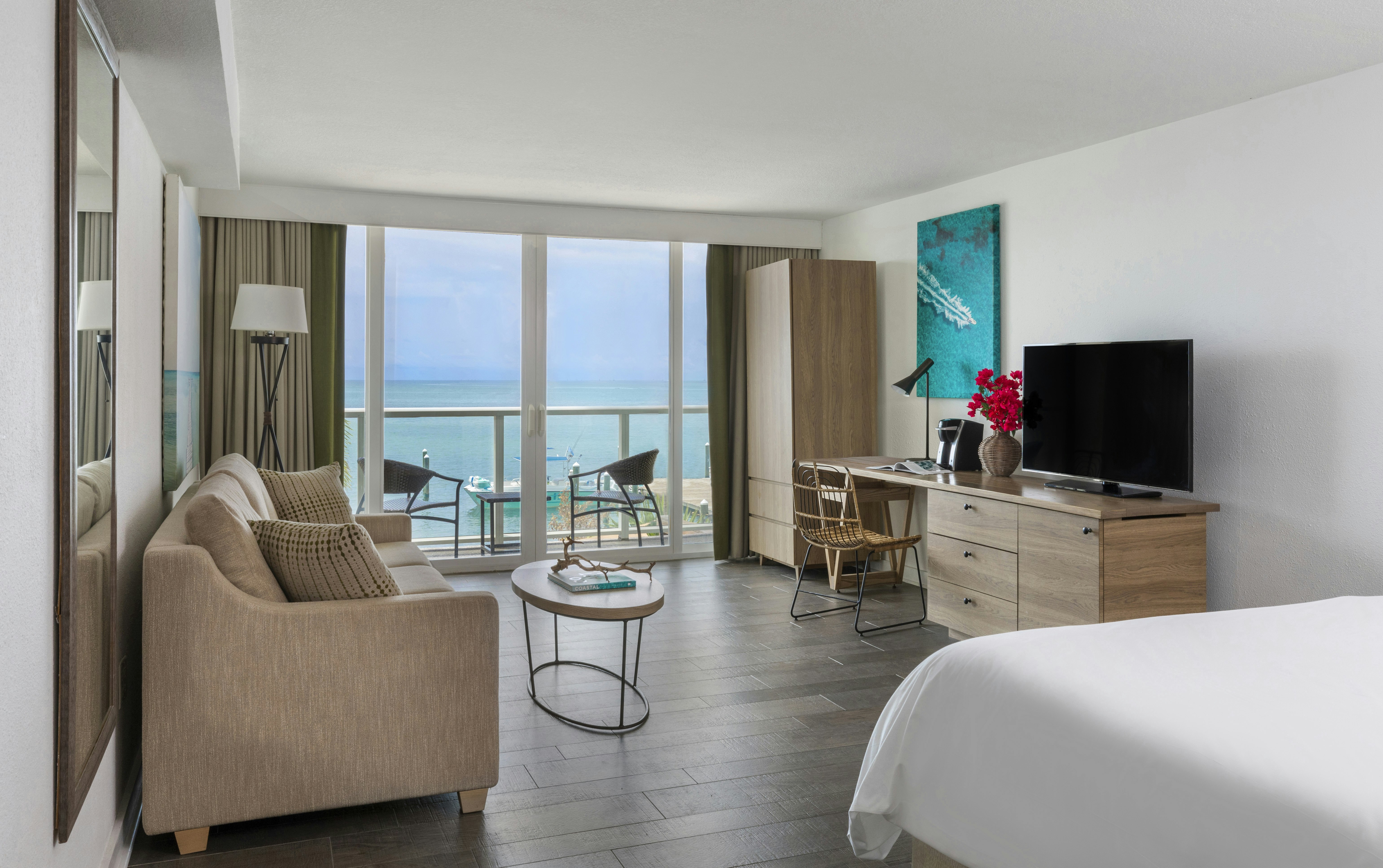 King Bed, Ocean Front