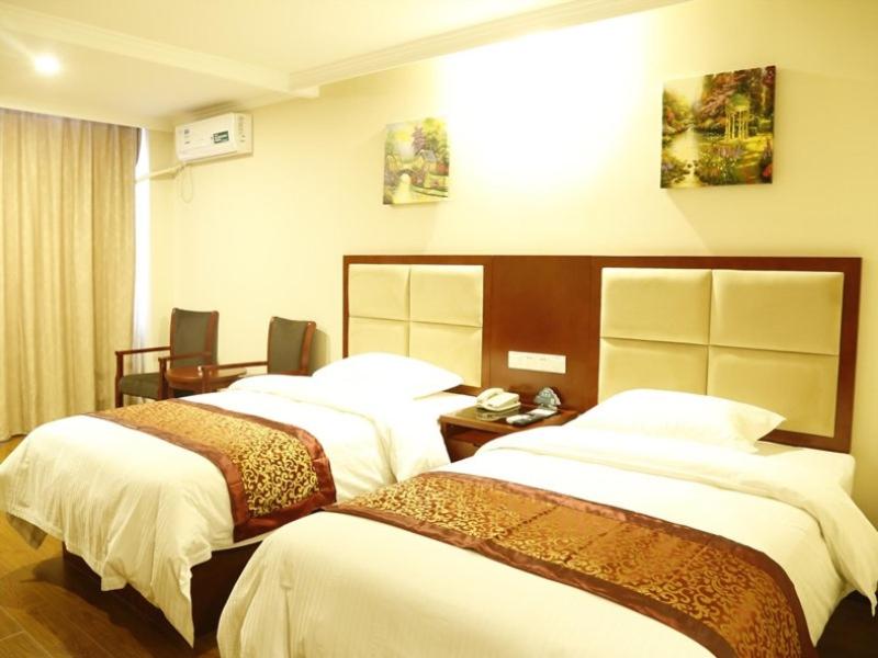 GreenTree Inn HeiBei Tangshan Nanhujindi Business Hotel 33/52