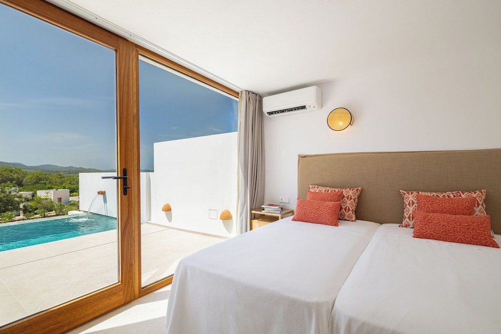Can Lluc Boutique Country Hotel & Villas 38/92