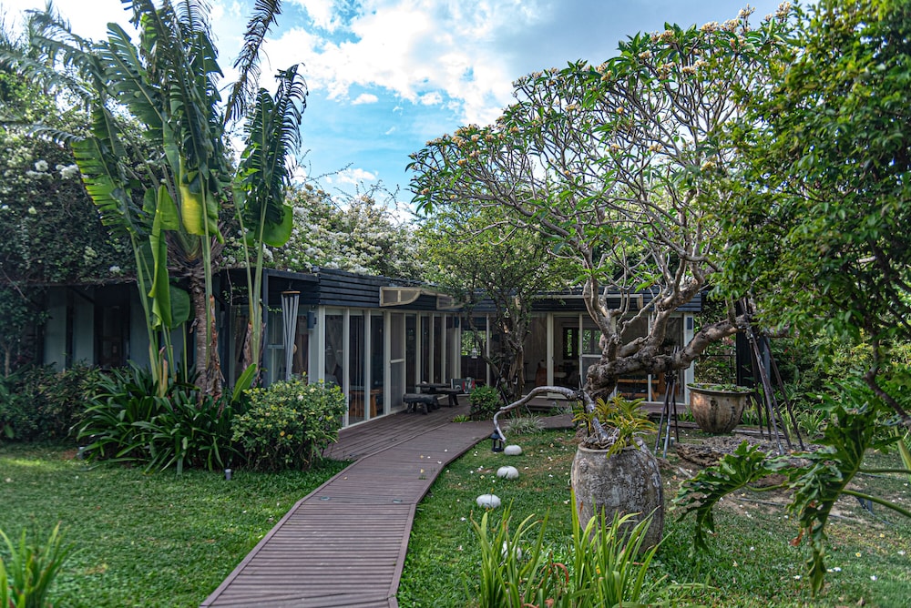 The House 15 50/61