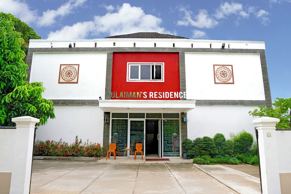 Hotel O near Transmart Padang (formerly Sulaiman Residence) 7/62
