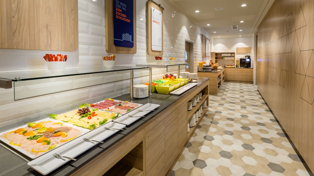 Holiday Inn Express Munich - City East 66/80