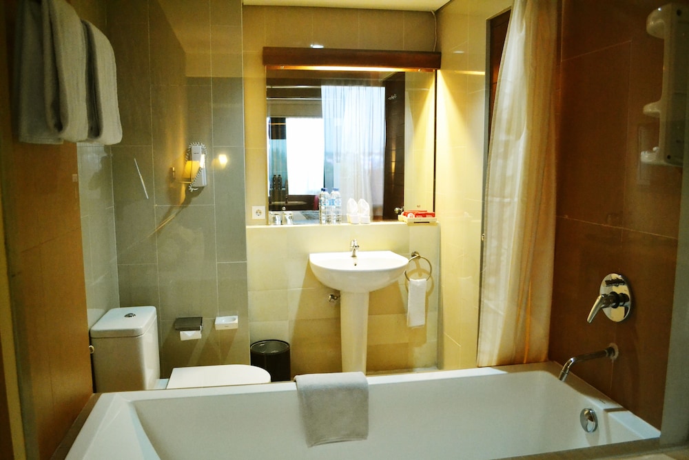 Merapi Merbabu Hotel Yogyakarta Powered by Archipelago 39/40