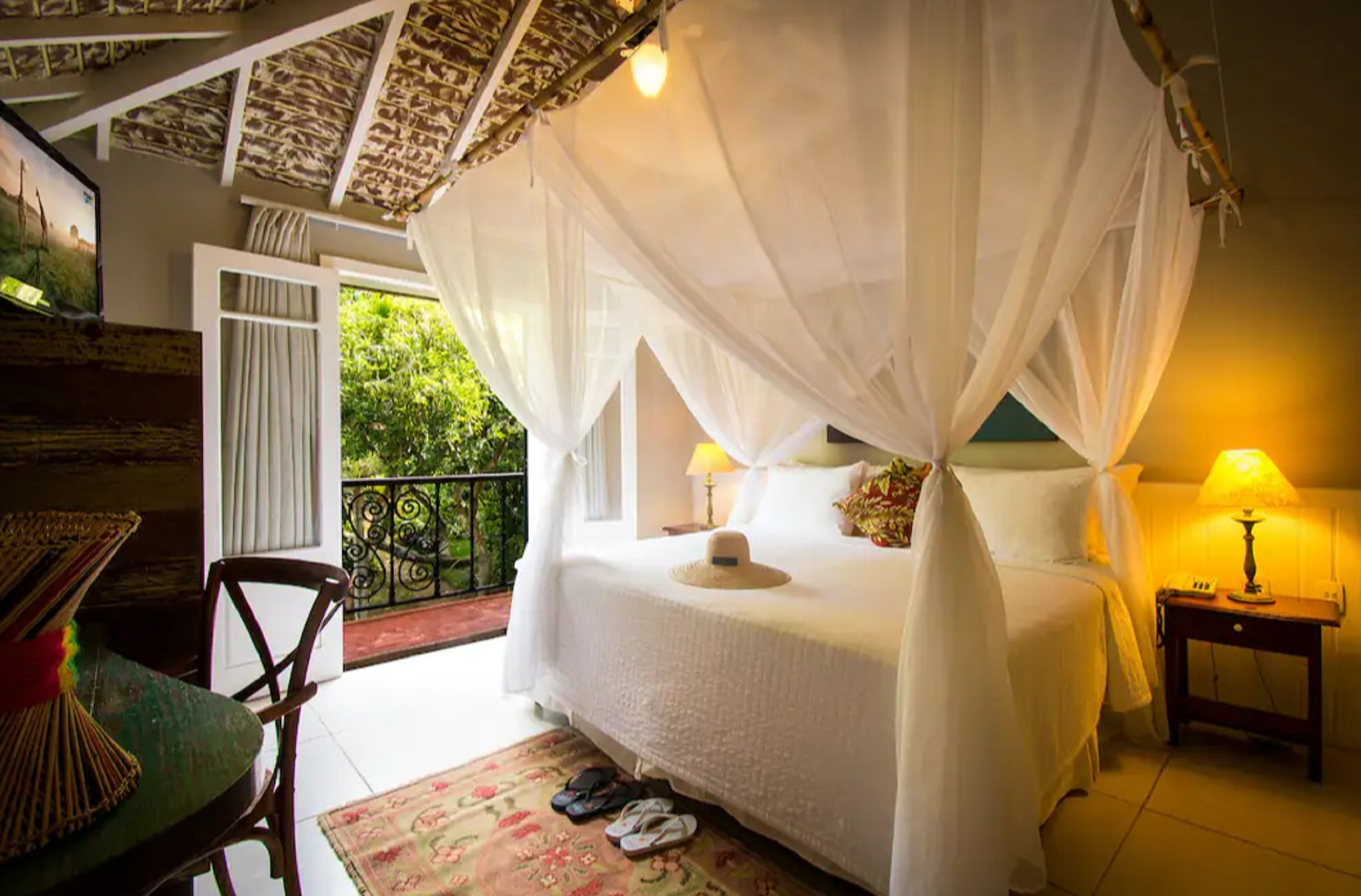 Deluxe, Double Bed