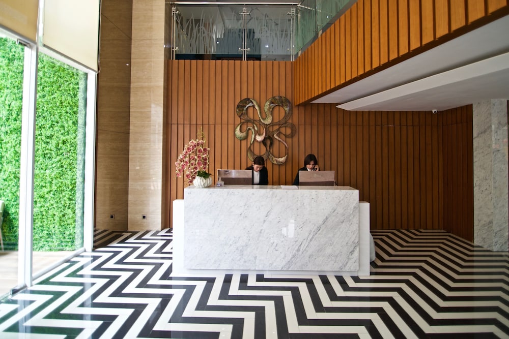 Verse Luxe Hotel Wahid Hasyim 5/50