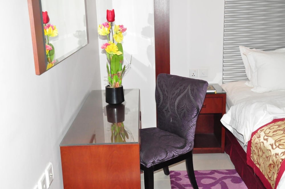 أجنحة طوق(Tooq Suites) 28/50