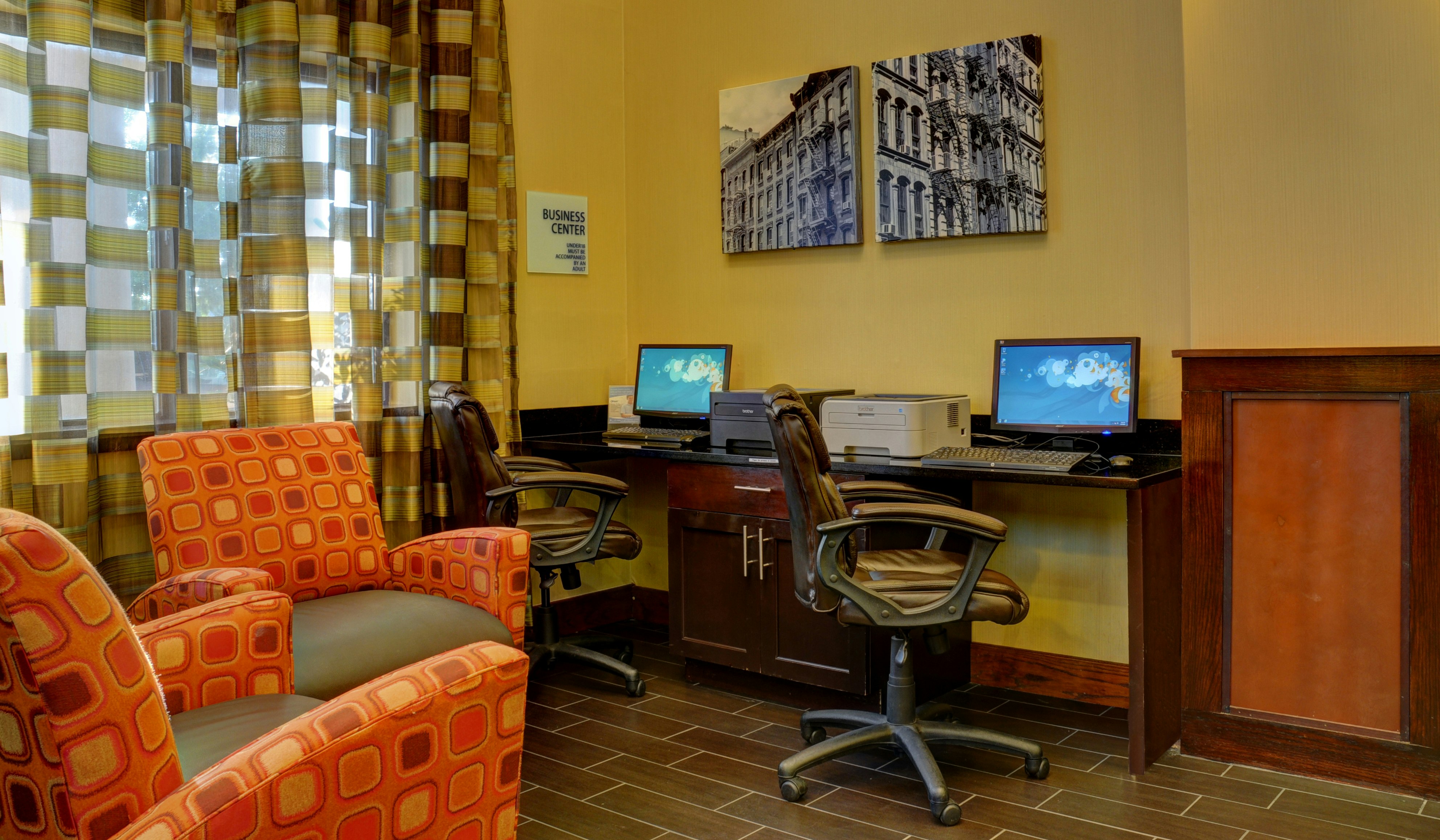 Holiday Inn Express & Suites Midwest City, an IHG Hotel 56/62