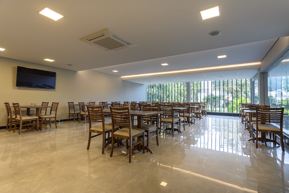 Hotel Villa Fiori 25/30