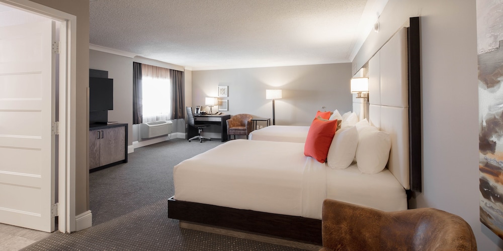 Crowne Plaza Moncton Downtown 19/71
