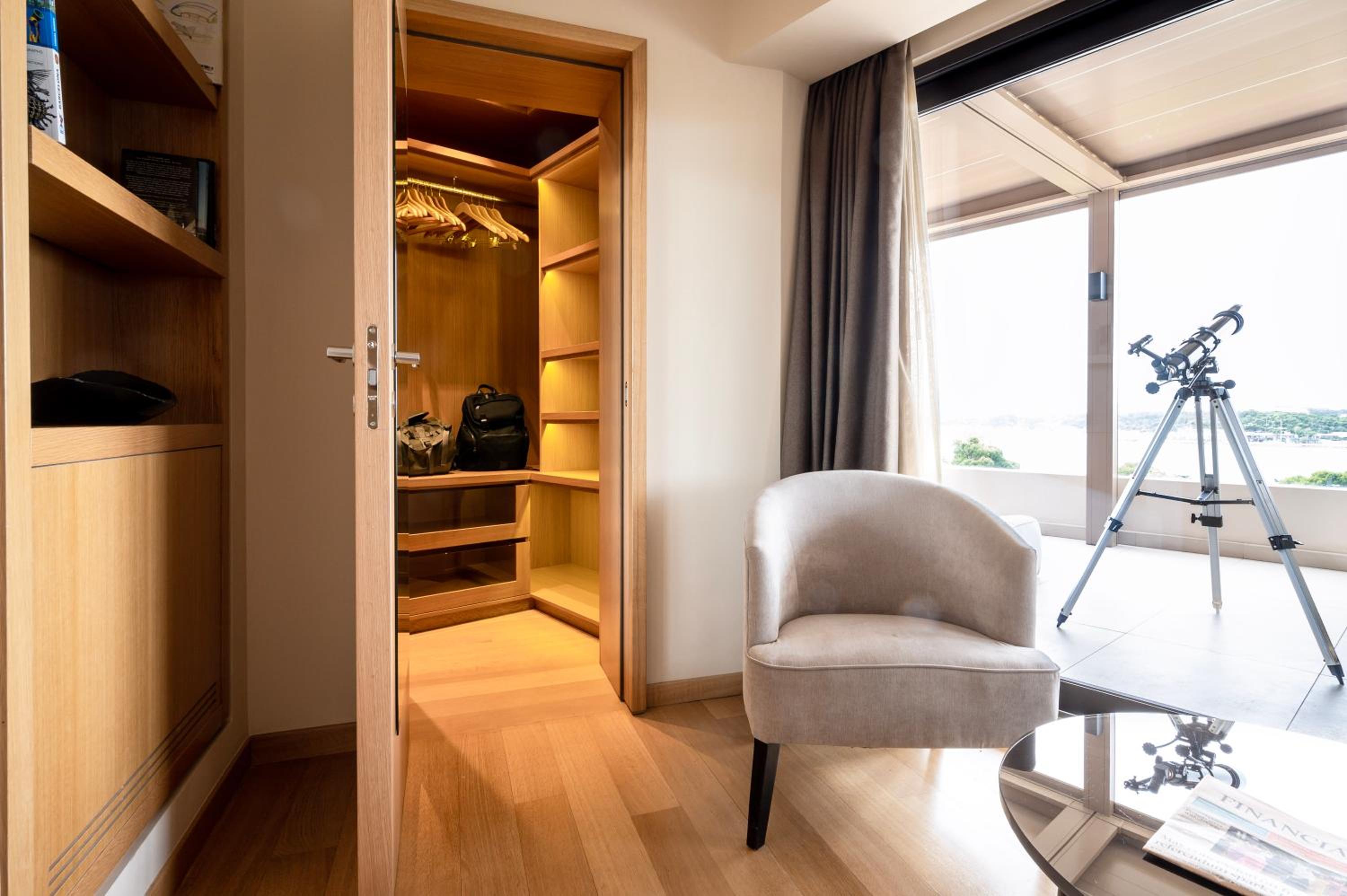 Roof Top, Penthouse Suite، Somewhere Boutique Hotel Vouliagmeni 5/7