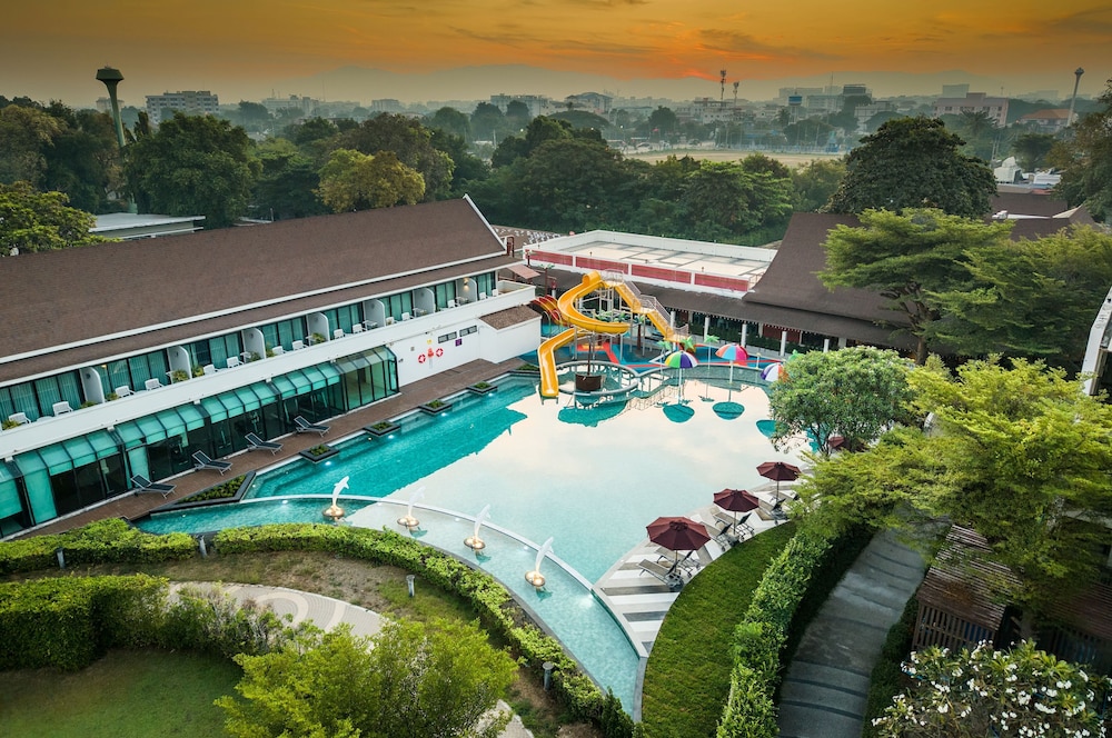 Bangsaen Heritage Hotel 5/50