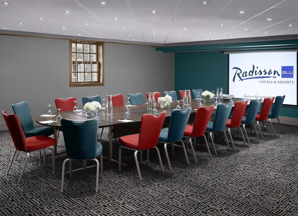 Radisson Blu Hotel, Edinburgh City Centre 43/50