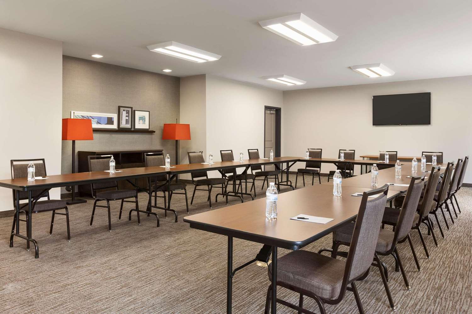 Country Inn and Suites by Radisson Smithfield Selma NC 27/30