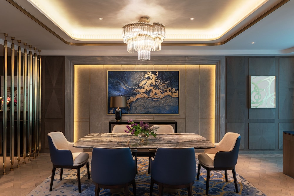 The St. Regis Kuwait 33/50