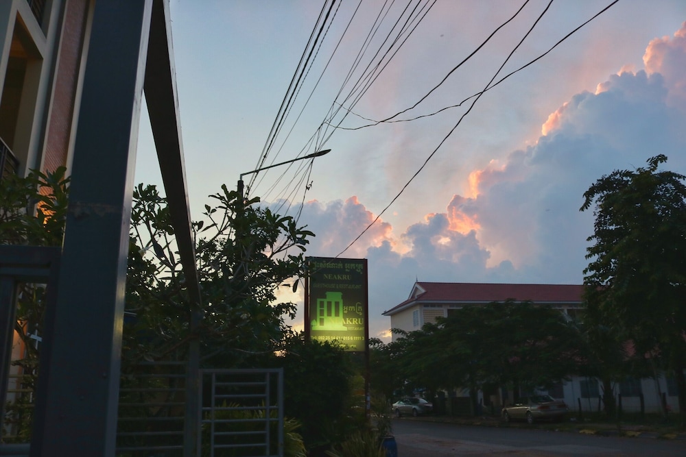 Nakru Guesthouse And Restaurant 3/42
