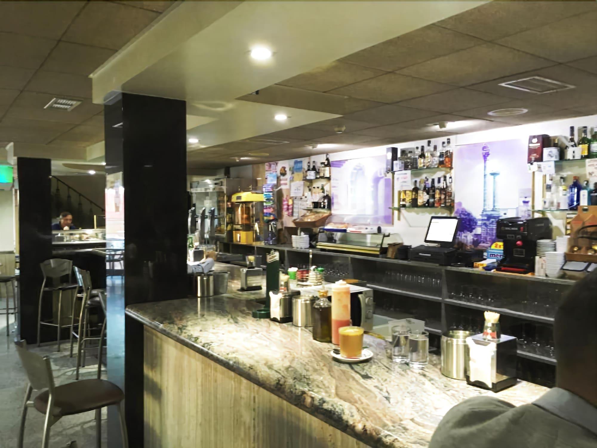 Hotel Trajano 16/20