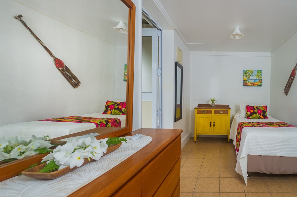 THE COOKS OASIS HOLIDAY VILLAS 19/50