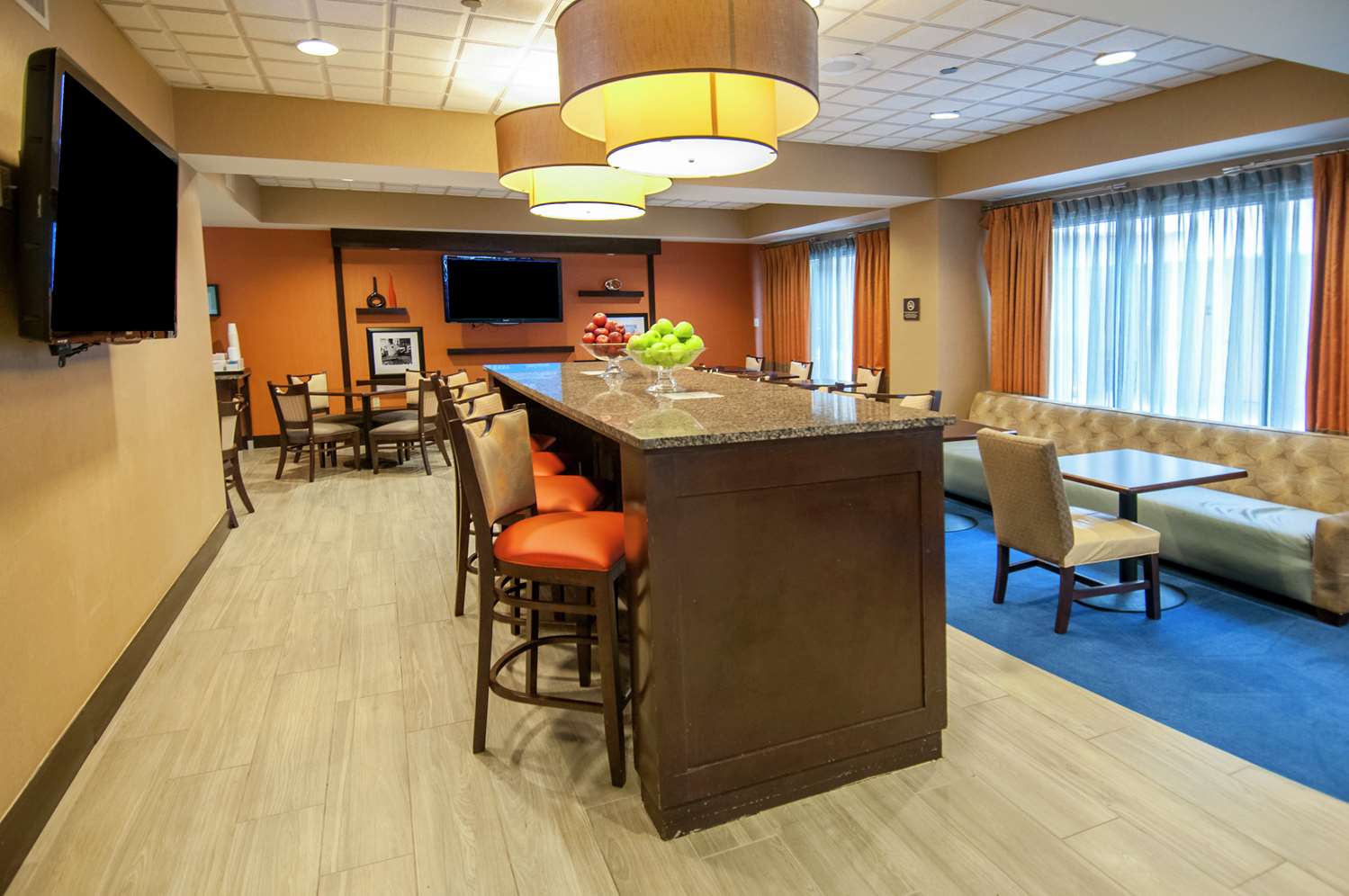 restaurant cafeteria