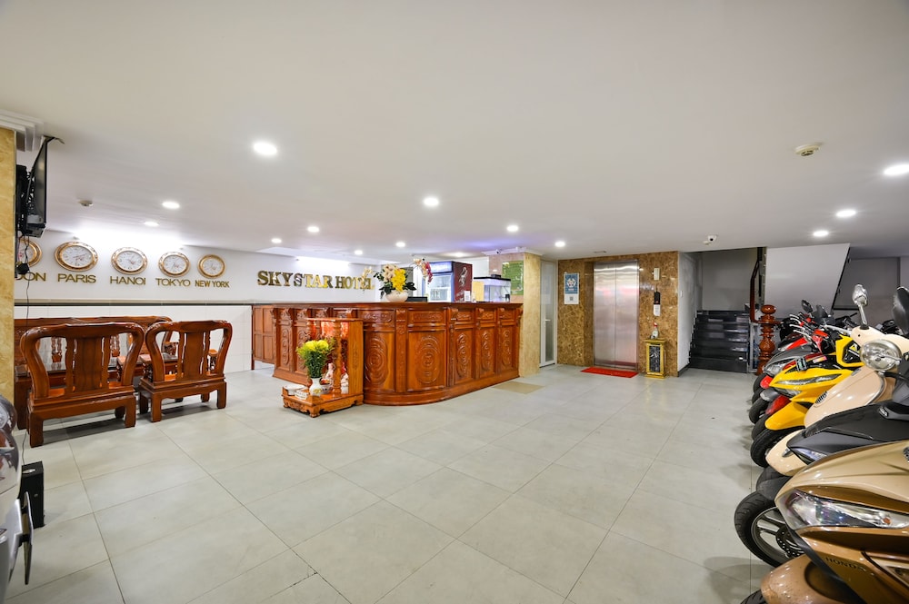 Sky Star Hotel 4/50
