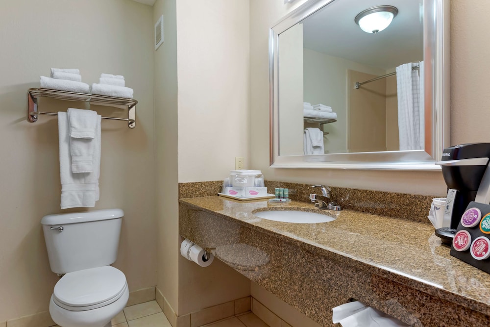 Best Western Seminole Inn & Suites 12/36