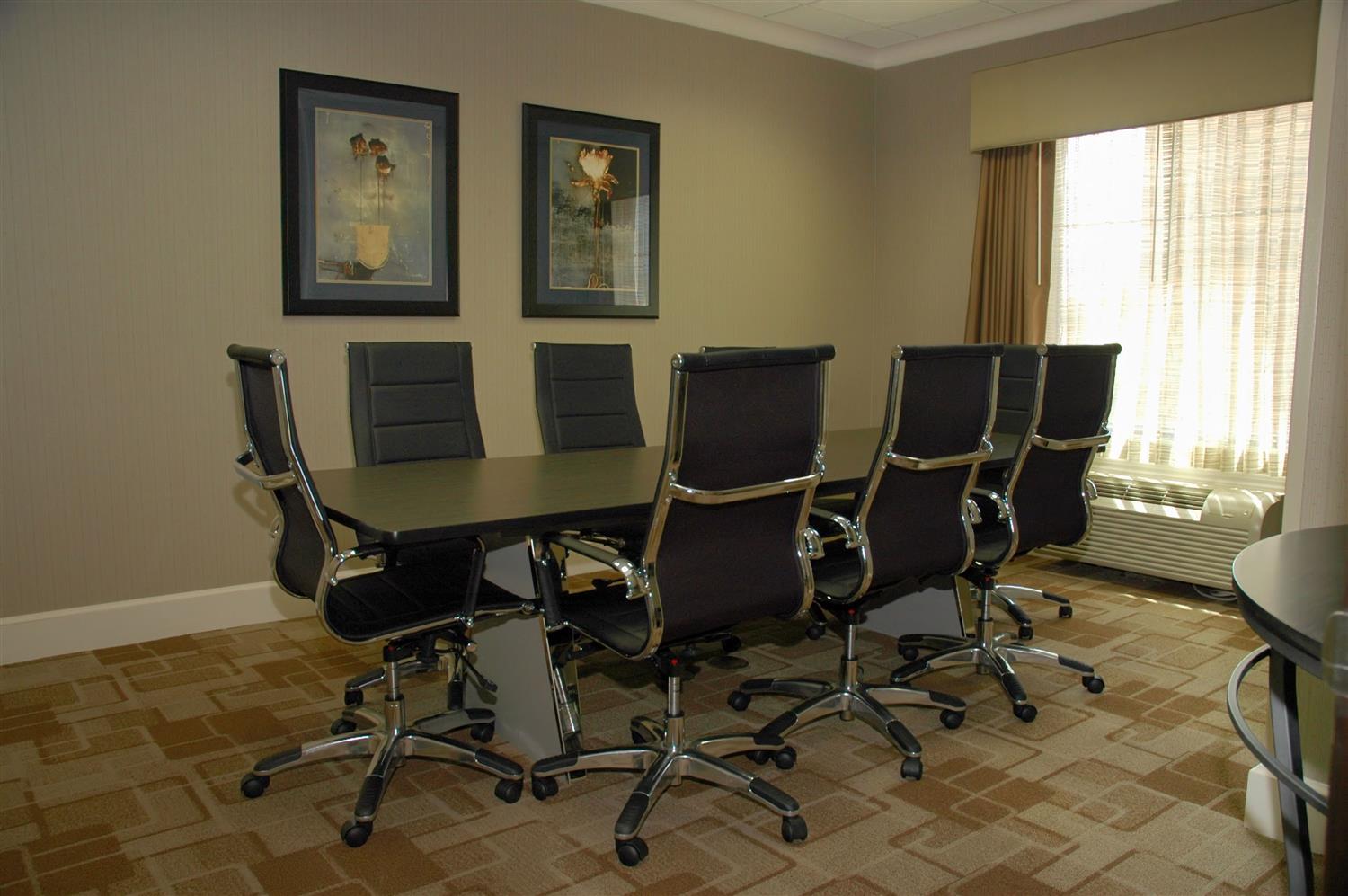 Best Western Plus Texarkana Inn & Suites 25/29