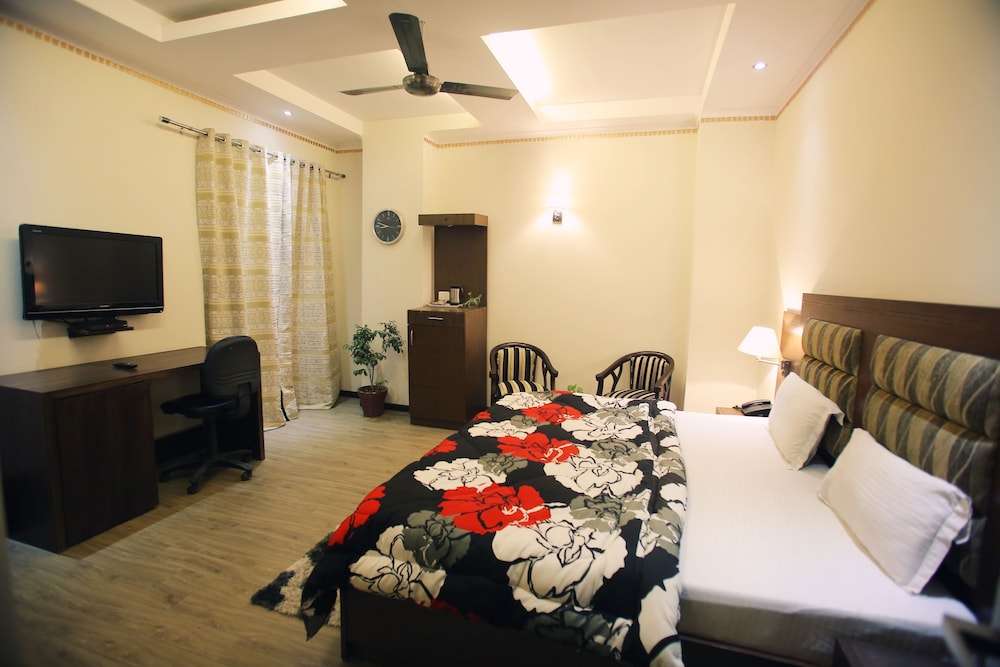 Hotel City Premier 30/50