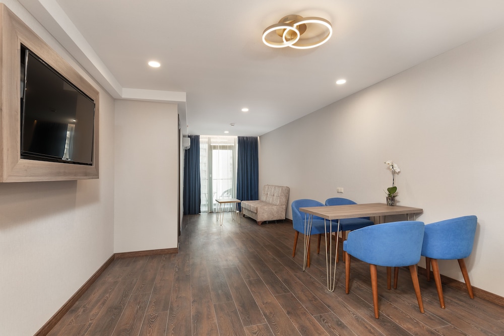 Wyn Residence Batumi 26/38