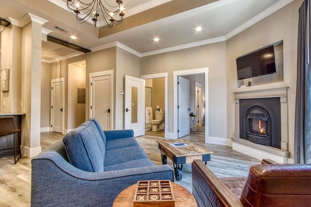 New Hotel Collection Smoky Mountains 29/50