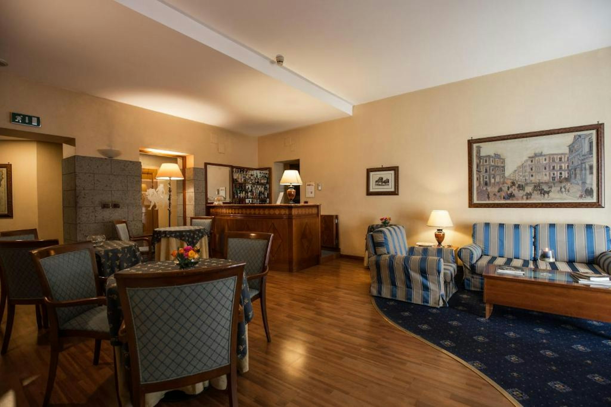 Massimo Plaza Hotel 35/47