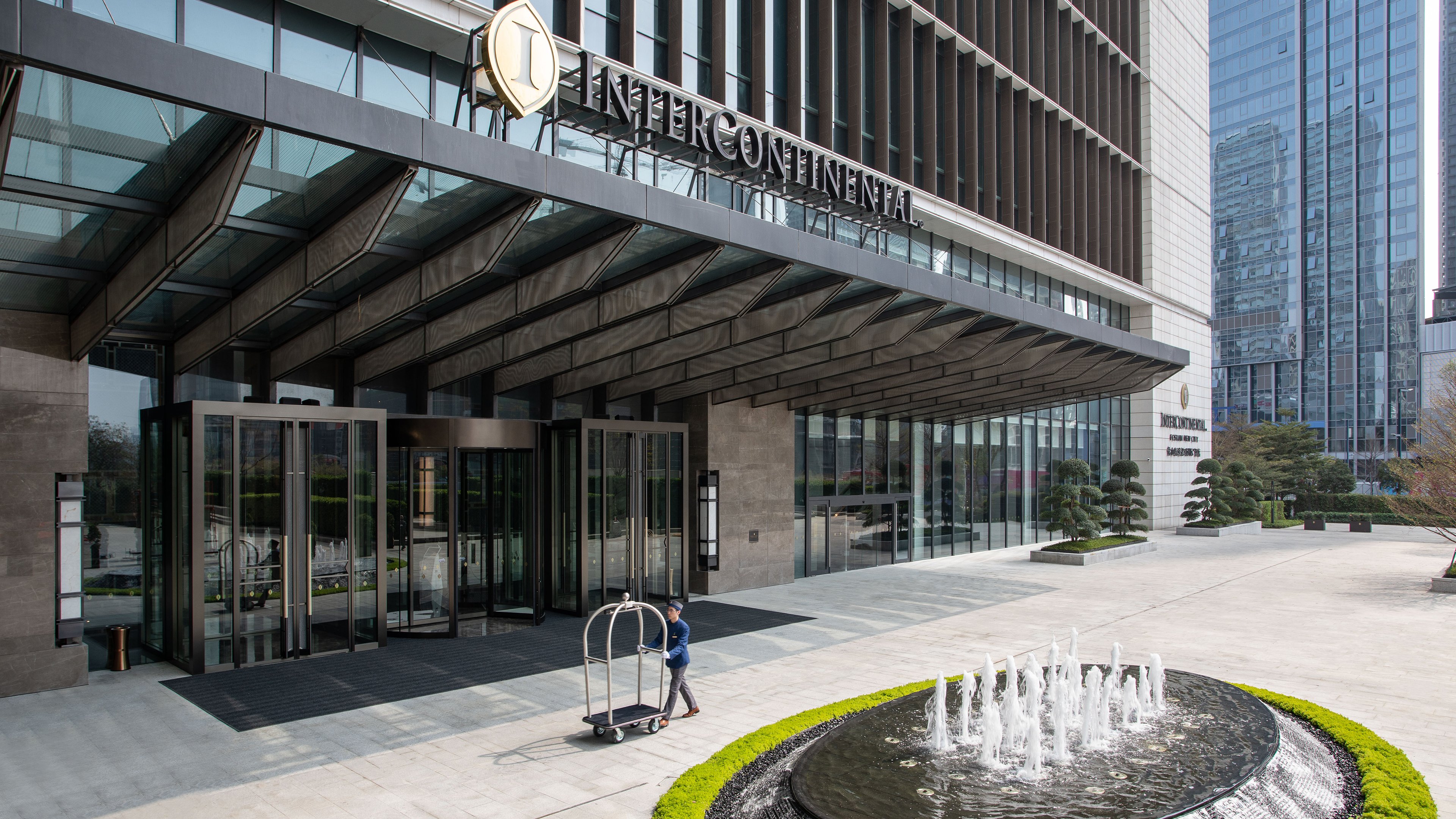 INTERCONTINENTAL Foshan New City 41/50