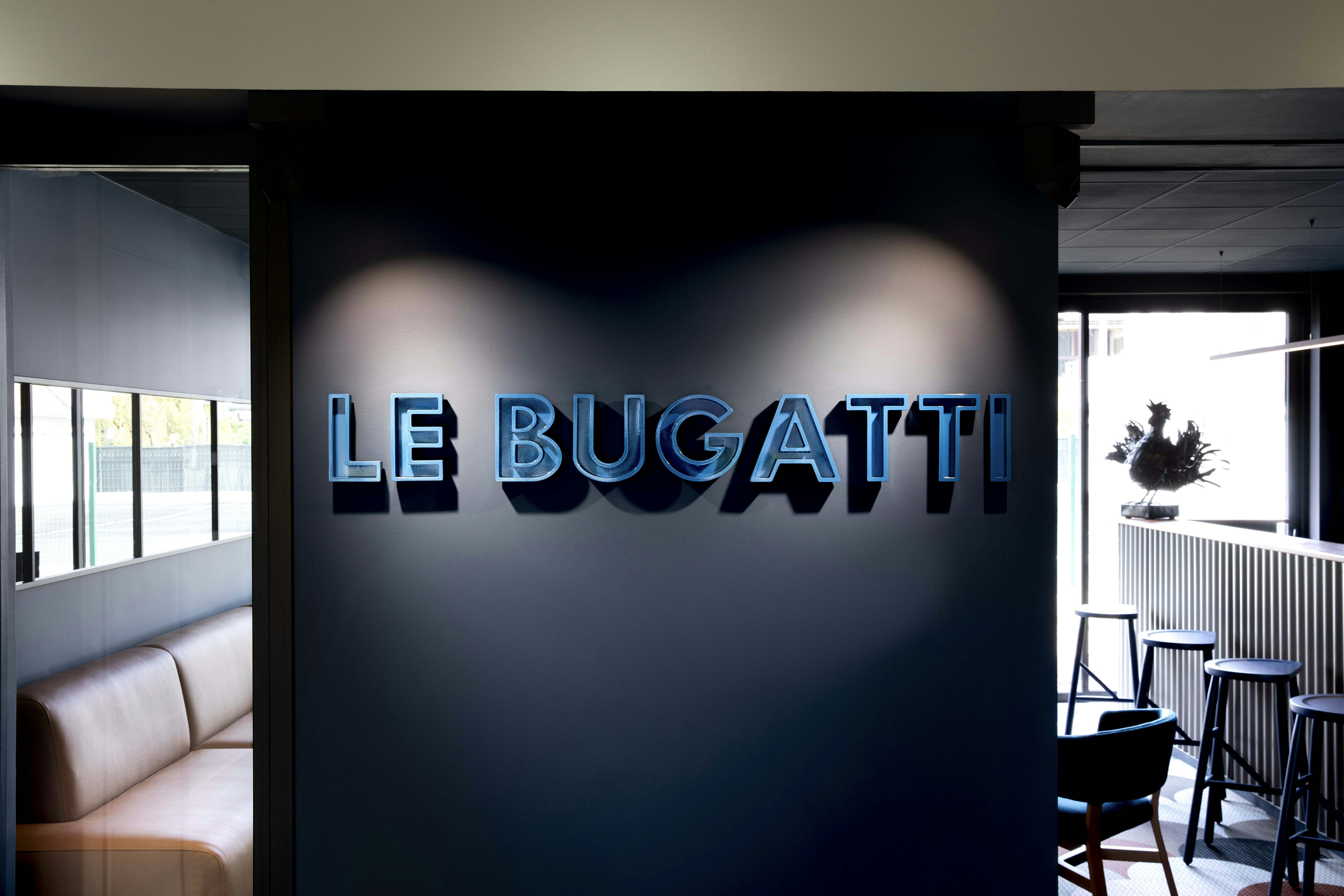Hotel Le Bugatti 36/64