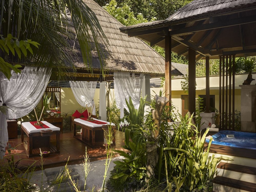Royal Island Resort and Spa 55/78