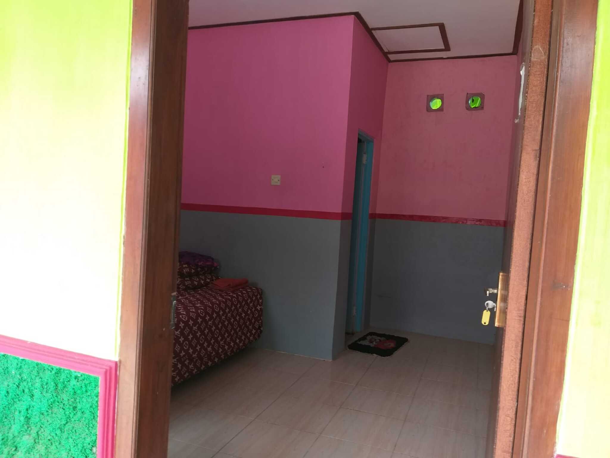 SPOT ON 1783 Ijen Traveller & Homestay 30/47