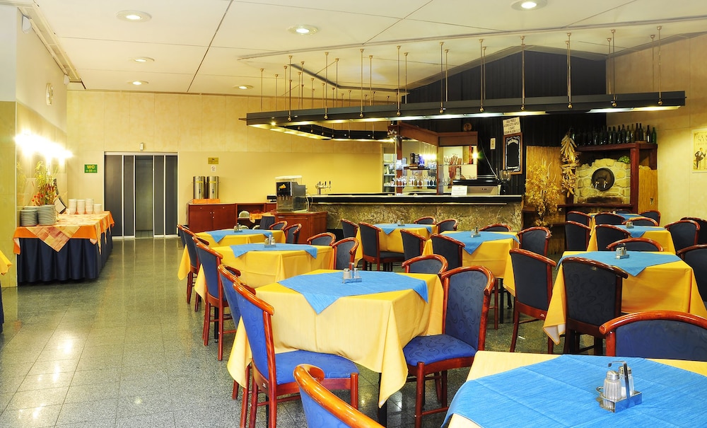 Olympik Tristar Hotel 38/64
