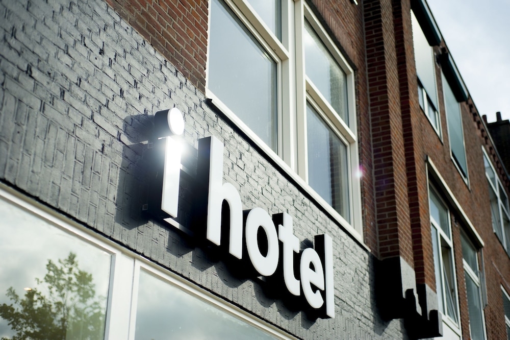 I Hotel in AMSTERDAM