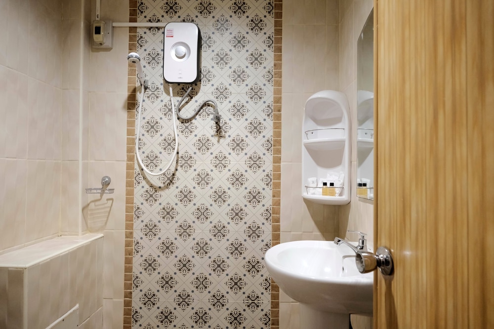 Victoria Nimman Hotel 46/50