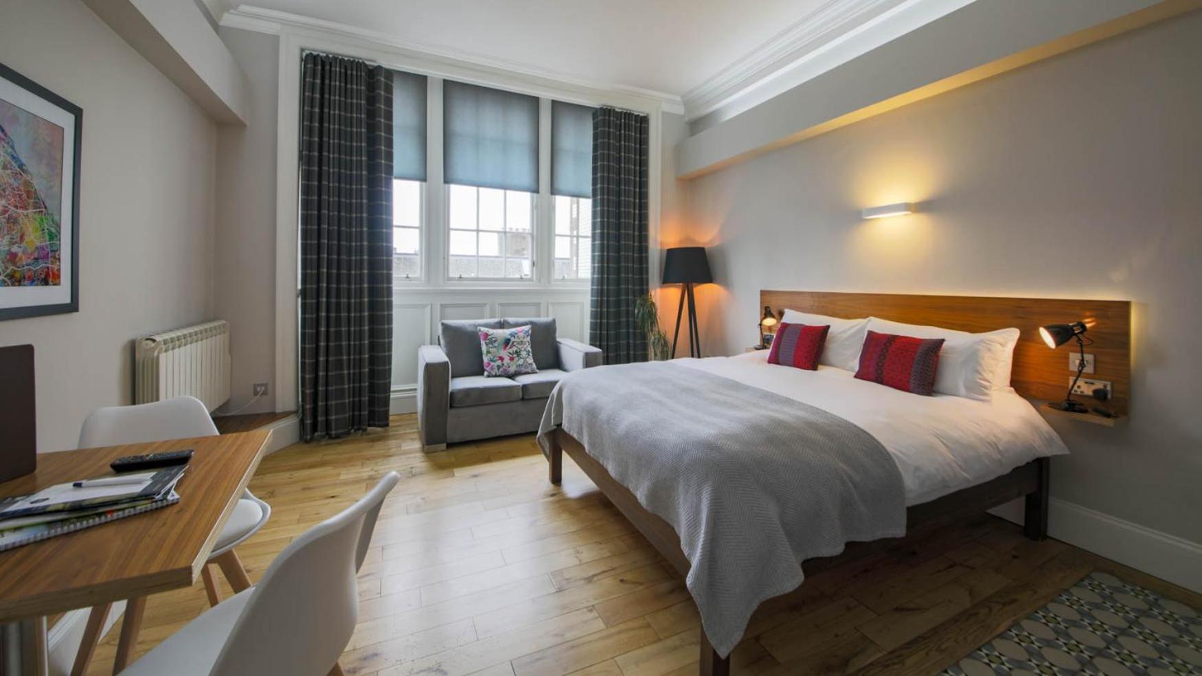 Bridge, Loft, Classic, Studio, King Bed, North Bridge